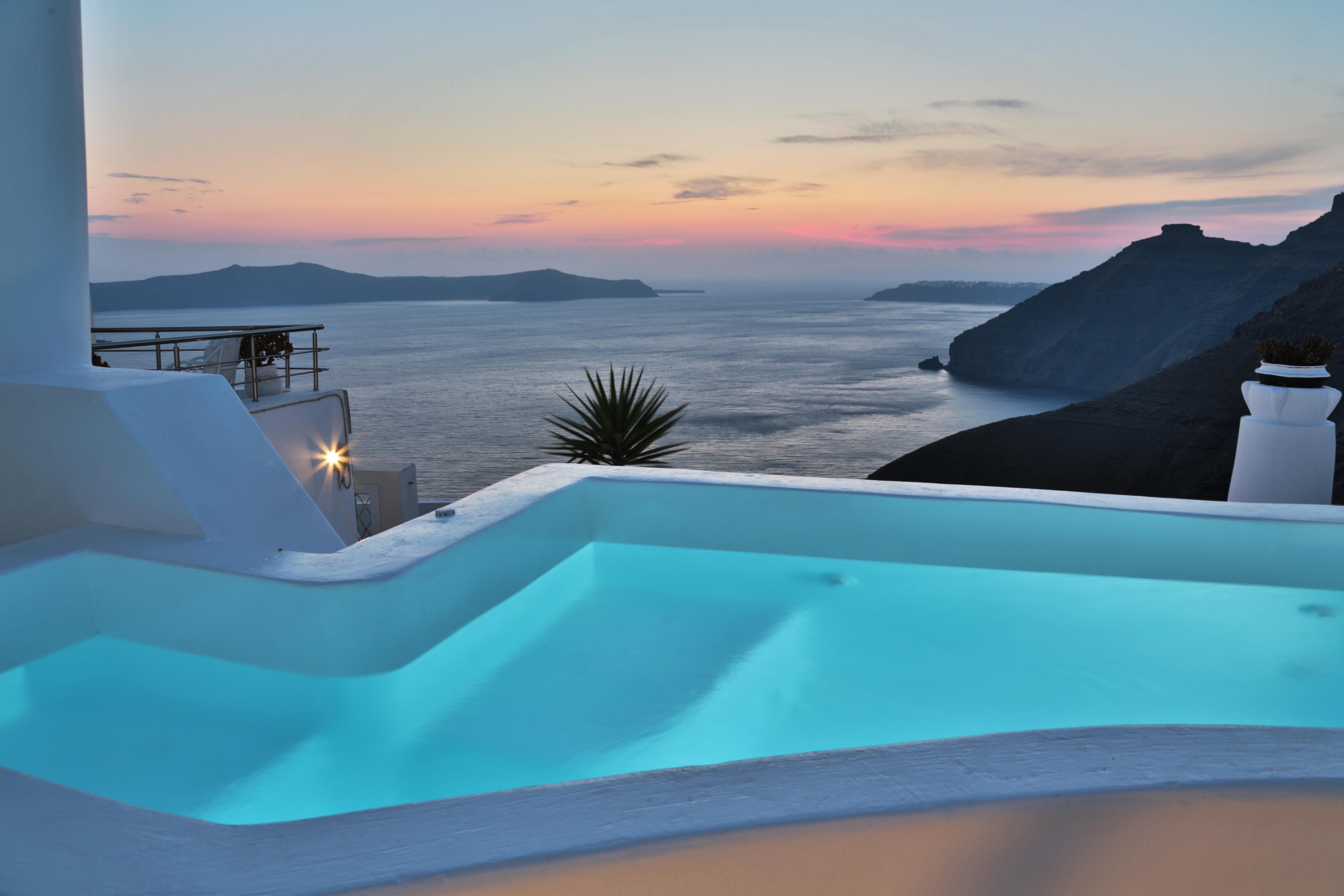 Trieris Villa & Suites Fira  Bagian luar foto