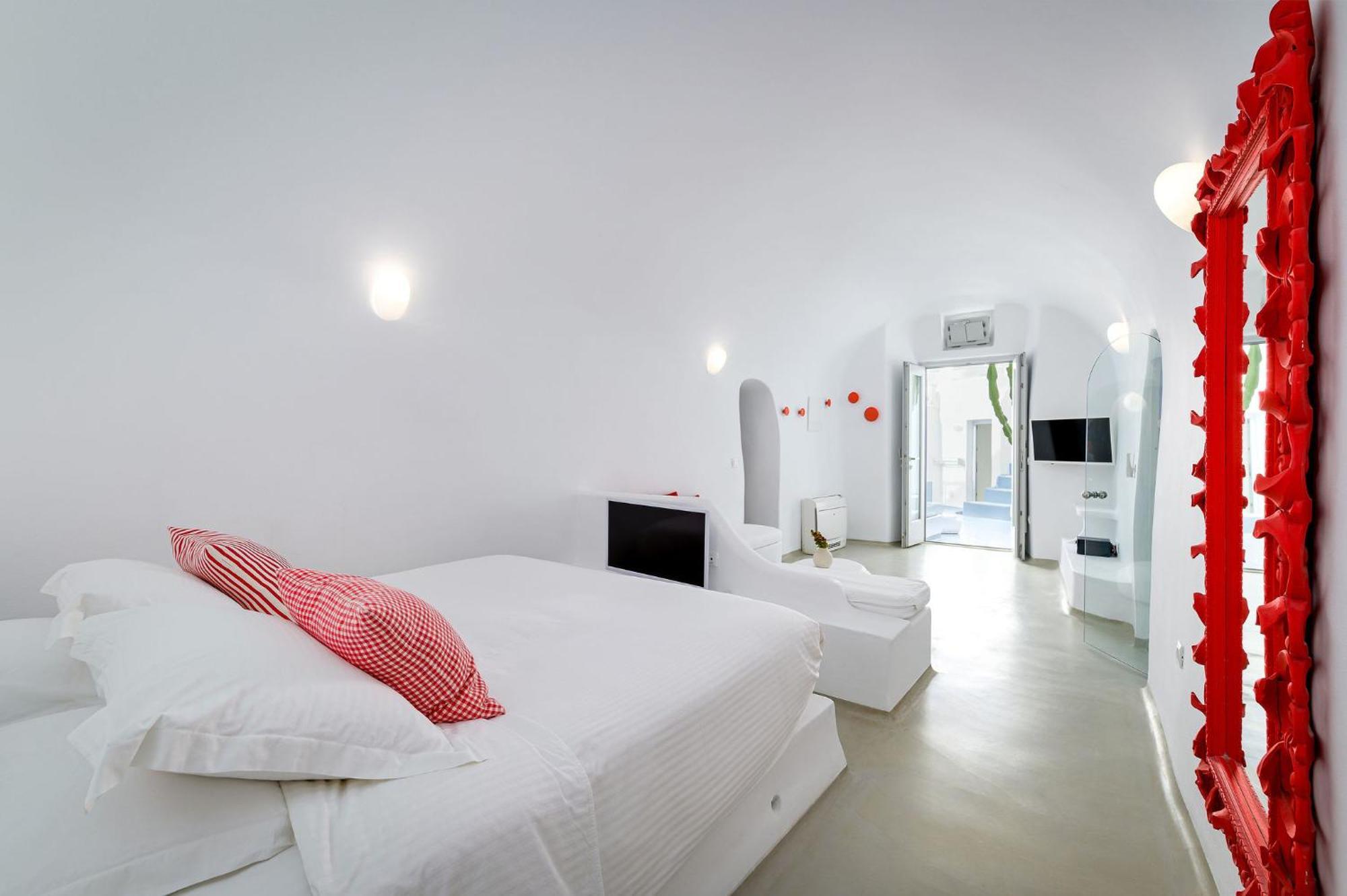 Trieris Villa & Suites Fira  Bagian luar foto
