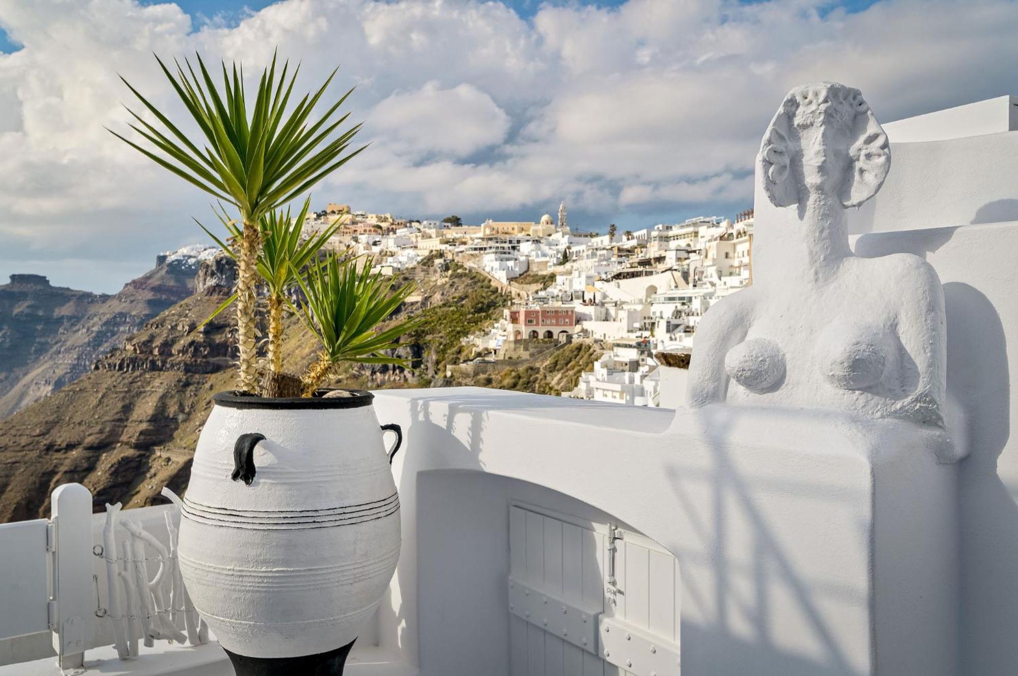 Trieris Villa & Suites Fira  Bagian luar foto