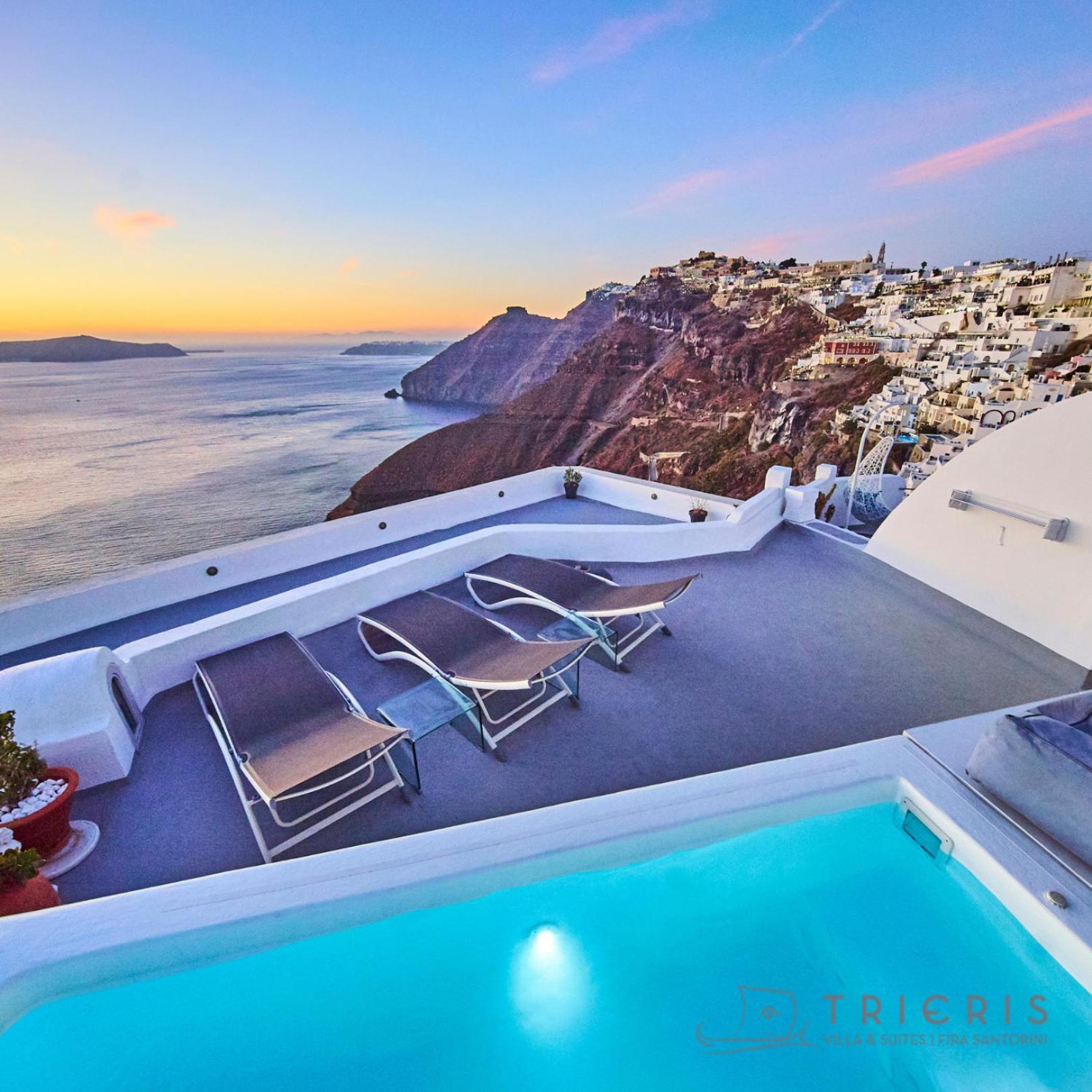 Trieris Villa & Suites Fira  Bagian luar foto