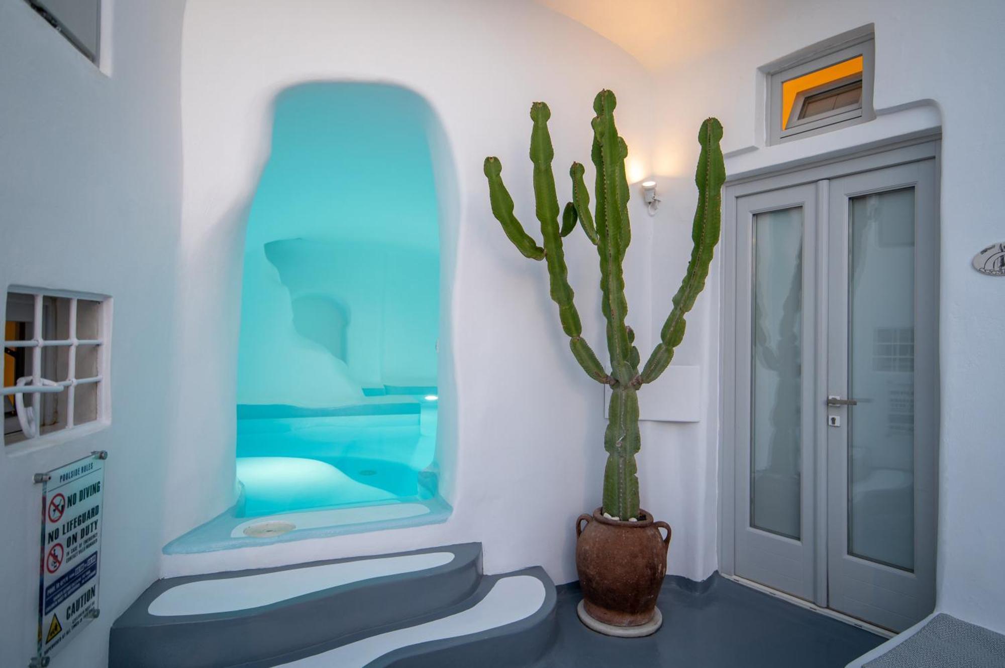 Trieris Villa & Suites Fira  Bagian luar foto