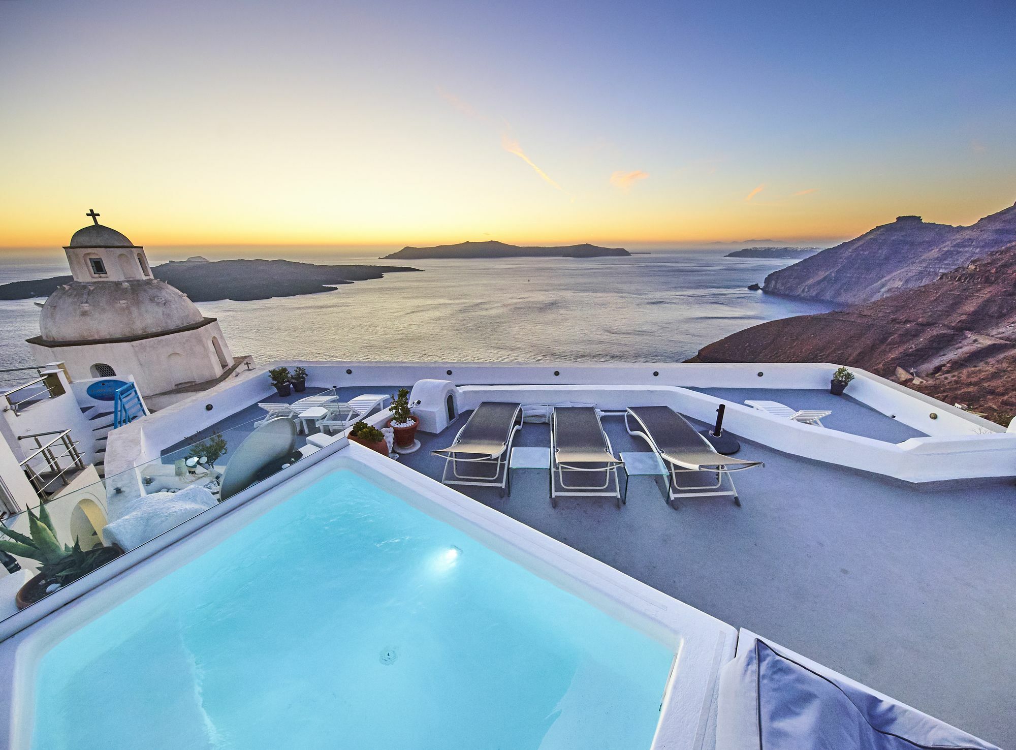Trieris Villa & Suites Fira  Bagian luar foto